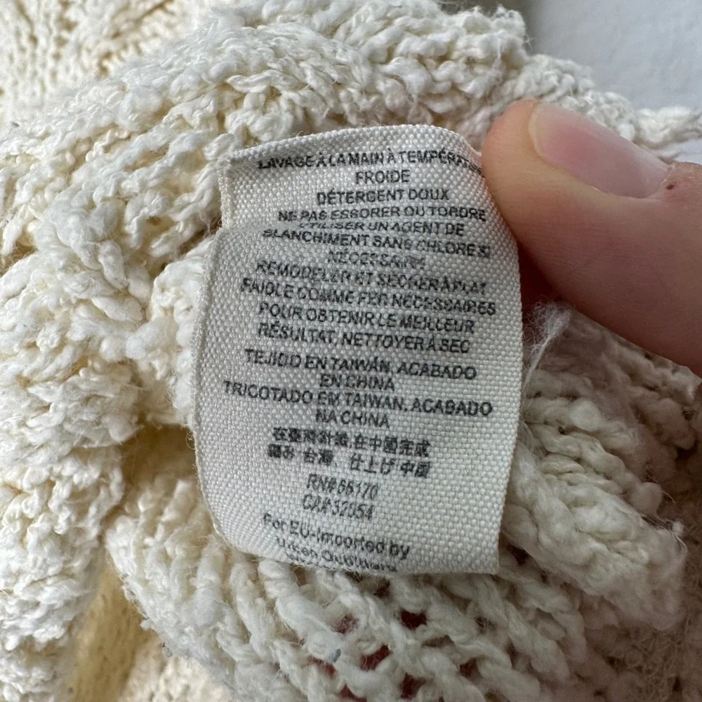 Free People Cream Cable Knit V-Neck Sweater Frayed Hem Ivory Cotton Womens Sz XS